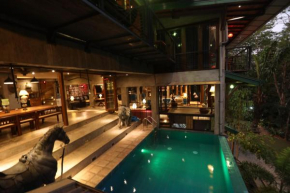 Aayu Hanthana Boutique Hotel